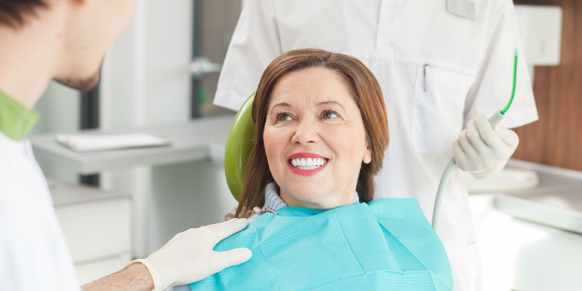 dental patient meeting dentist