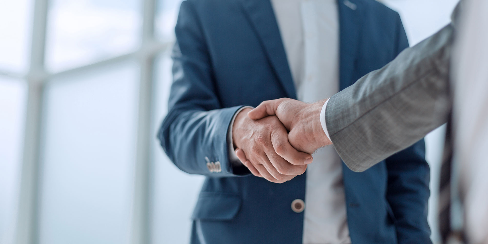 shake hands doctor referral