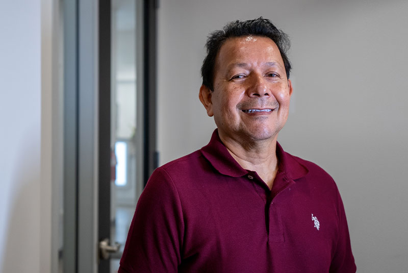 armando new smiles new dental implants