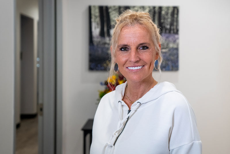 jennifer with new full arch dental implants